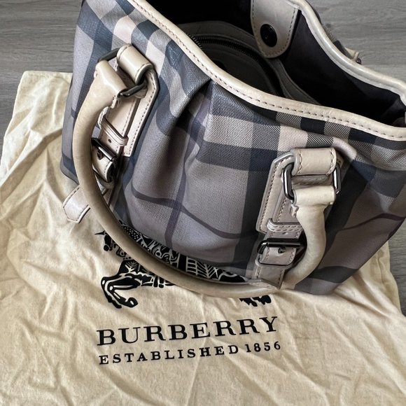 Leather Totebag | Burberry Beige Smoke Check PVC and Leather Northfield Tote - Picture 2 of 3
